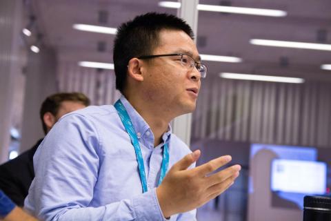 Prof. Zhiwei Gu, Photo by Damjan Aleksiev